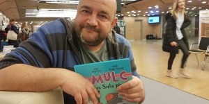 Čušinov strip: ko Mojzes dela selfije