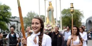Slovita Marijina svetišča in njihove zgodbe