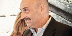 Ko v resničnostnem šovu pristane vera: Duhovnik bo spovedoval in delil obhajilo
