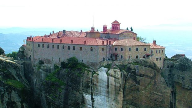 WEB 3 MONASTERY METEORA