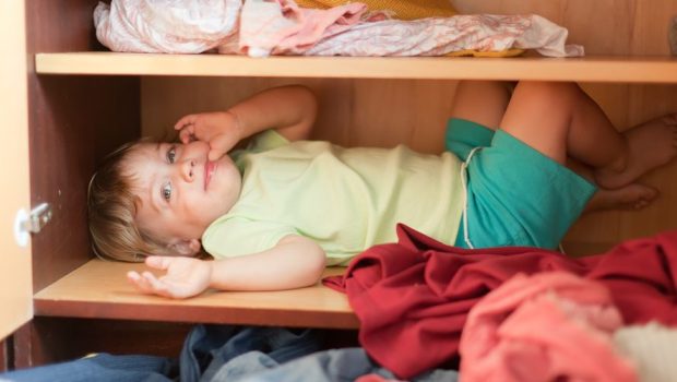 WEB 3 CHILD IN A CLOSET