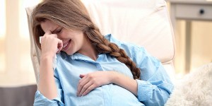 Kako se soočiti s strahom pred vnovično izgubo otroka po spontanem splavu