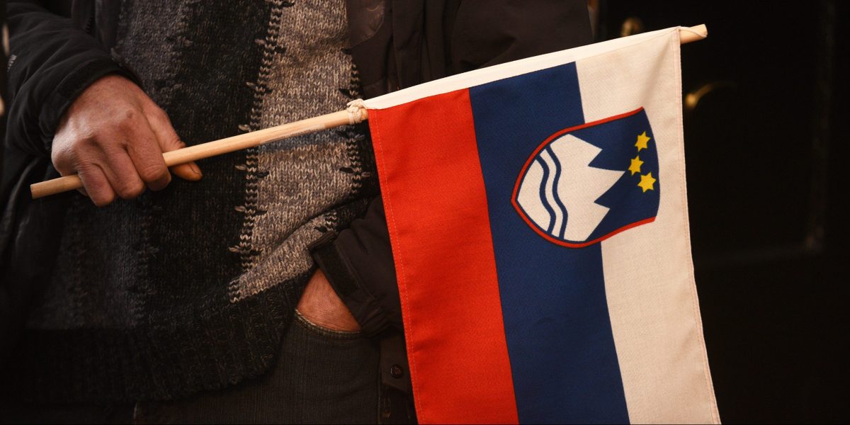 SLOVENIA FLAG