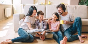4 odlični načini, da otroka spodbudite h kritičnemu razmišljanju