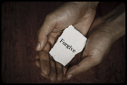 Forgive © ChristianChan / Shutterstock
