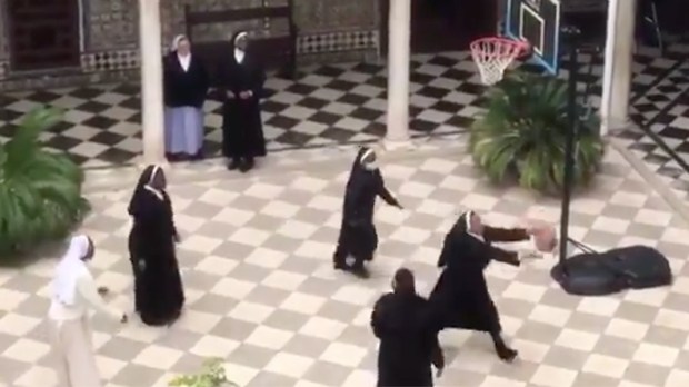 BASKETBALL NUNS