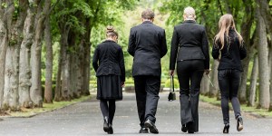 Samomor boli – ne tistega, ki si vzame življenje. To je travma družine in bližnjih