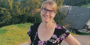 &#8220;Ob očetovi smrti sem spoznala moč vstajenja, odpuščanja&#8221;