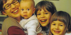 Pričevanje posvojenke: &#8220;Danes vem, da mi je mama v tej situaciji dala največ, kar je lahko&#8221;