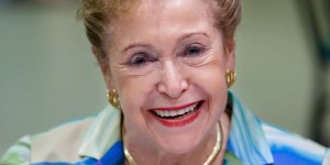 Mary Higgins Clark – mojstrica kriminalk, ki je o svoji veri pisala tudi v najbolj znanih delih