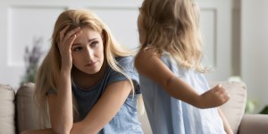 &#8220;Tako ne morem več!&#8221; Kako živeti, ko vam zmanjka potrpljenja z otroki