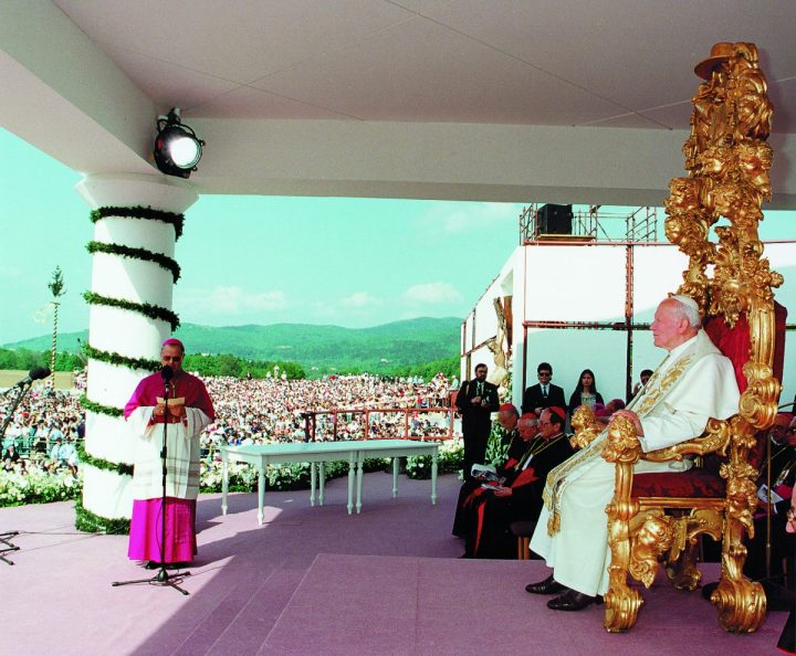 Papež Janez Pavel II. v Postojni pred 25 leti