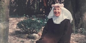 Vdova in mati desetih otrok, ki je postala karmeličanka