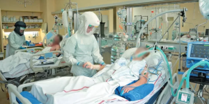 V središču epidemije, kjer ni prostora za egoizem