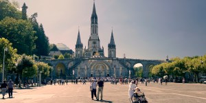 5 svetišč v Pirenejih, ki še posebej izkazujejo predanost Devici Mariji