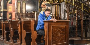 &#8220;Župnik, vse imam, a sem tako nesrečen.&#8221; Kaj naj odgovorim?