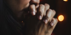 Svetniki spominjajo: razlog za naš obstoj je, da hvalimo Boga