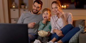 Zakaj je pomembno z otroki govoriti o filmih?