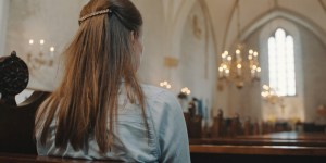 Po dveh letih oddaljenosti od Cerkve: &#8220;Izkusila sem veliko užitka, sreče pa nič&#8221;