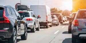 Na pot z Bogom: kako lahko trenutke v avtu izkoristite za rast v veri