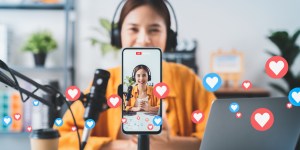 7 skušnjav družbenih omrežij. Kateri najpogosteje podležete?