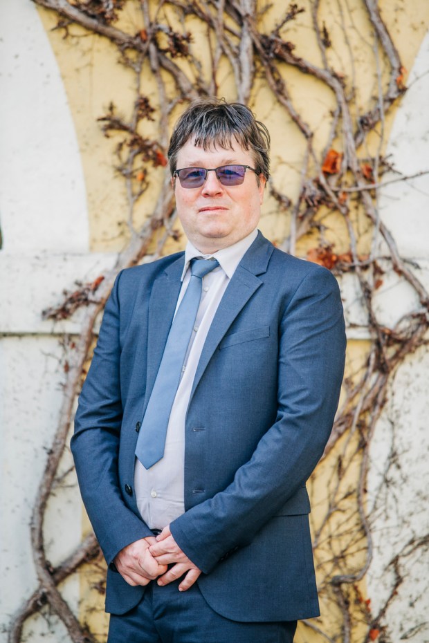 Robert Cvetek