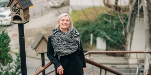 Kriminalistka z velikim srcem, ki se ji je dobrota v stiski povrnila