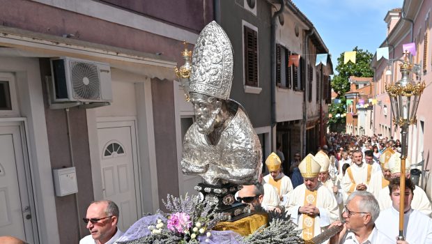 Sv. Nazarij