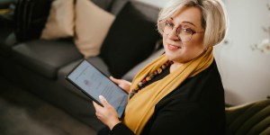 &#8220;Osrečujoča spolnost je taka, da oba izpolnjuje in daje živost odnosu&#8221;