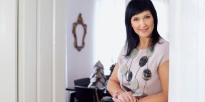 &#8220;Pomembno se mi zdi, da damo svojim otrokom hkrati dve stvari – korenine in krila&#8221;