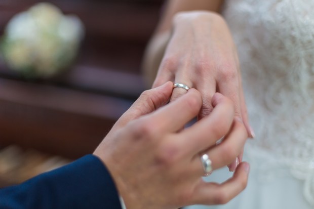 Weeding,Rings