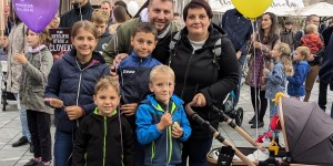 Vsa naša družina je takole slavila lepoto življenja