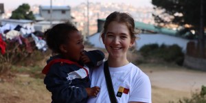 Po izkušnji na Madagaskarju je dobila še več zagona za delo z Romi