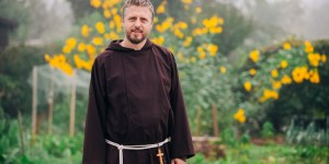 “Bog, če hočeš, da bom kdaj redovnik, mi priskrbi sredstva. To je tvoj problem, ne moj”