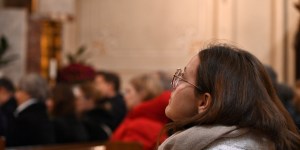 3 razlogi, zakaj bi morali večkrat v cerkev